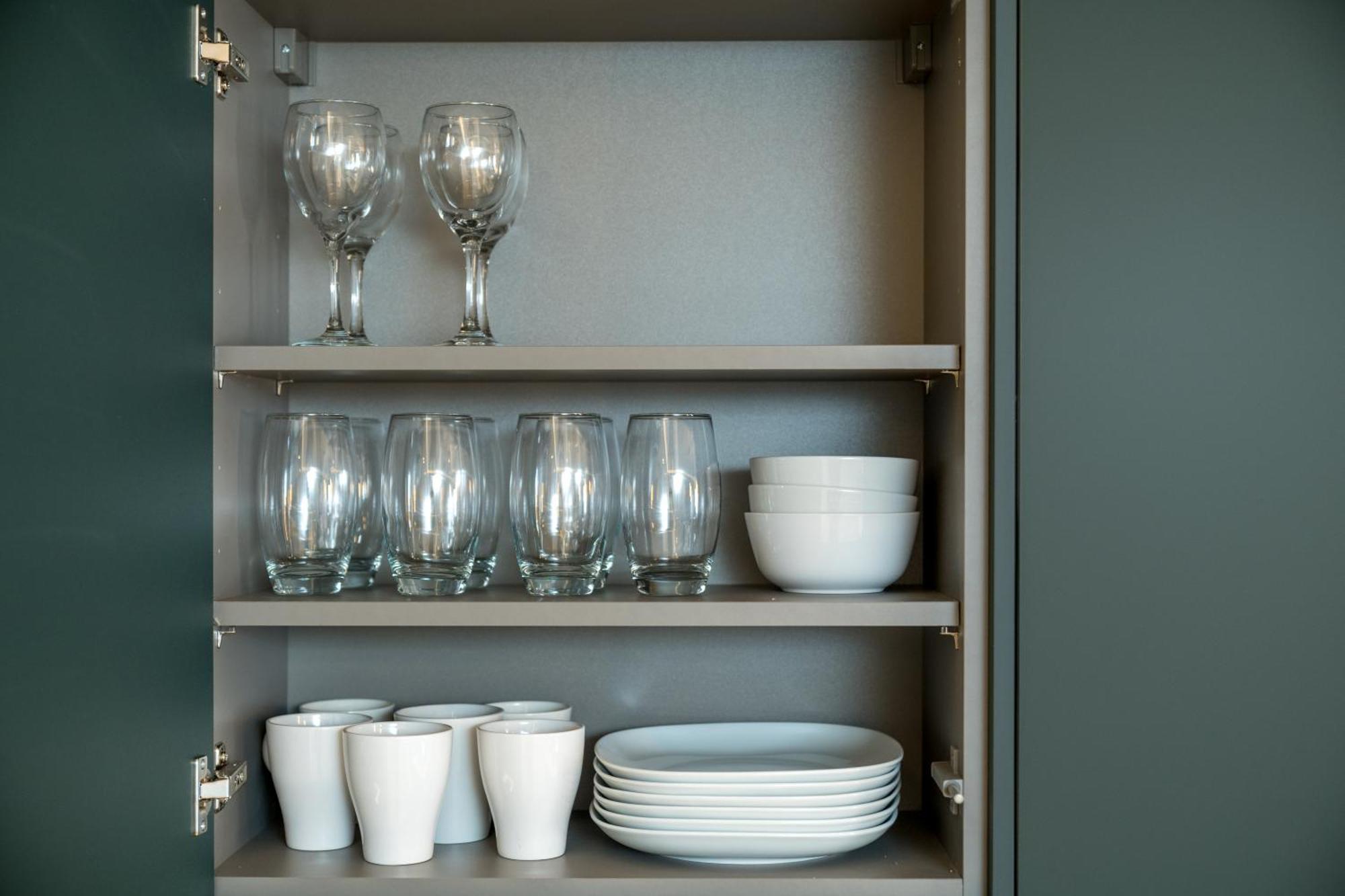 Apartament Skyvillion - Cozy Large 4 & 1 Bed In Enfield, Mins To Tube Station, Free Wi-fi *